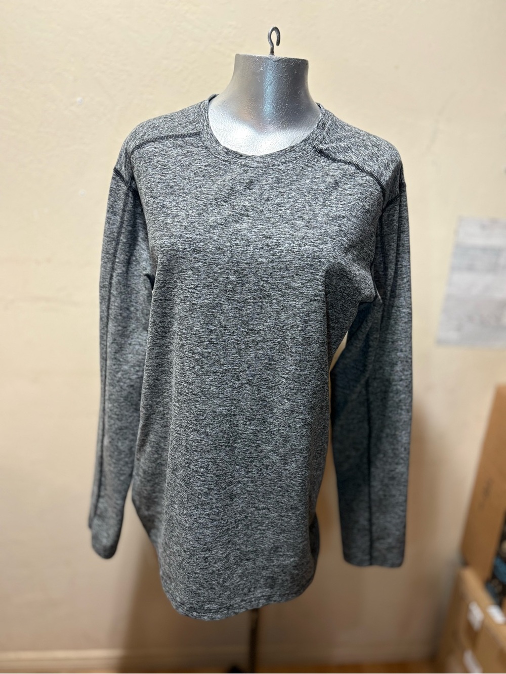 Soho Apparel Gray Heather Long Sleeve Tee